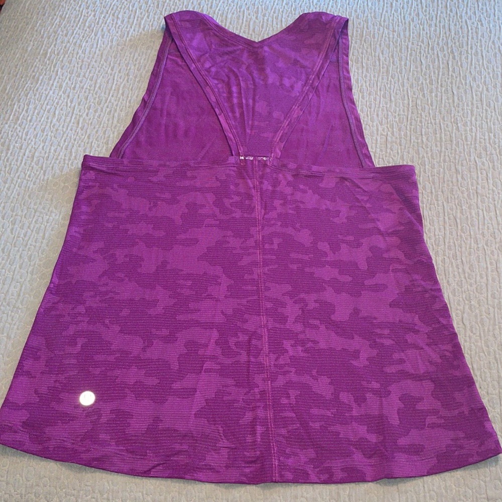 Lululemon Run For Days Tank - Picture 2 of 3